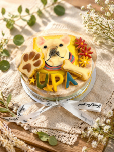 犬の似顔絵ケーキ